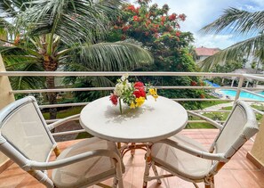 Outdoor dining - Beautiful Studio in Ocean Dream Cabarete (Cabarete)