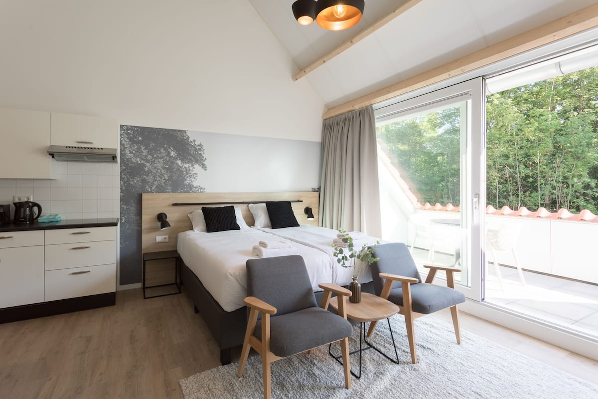 Double apartment | 3 bedrooms, soundproofing, cots/infant beds, free WiFi
