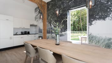 Six-person apartment | Private kitchen