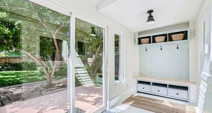 Exquisitely Restored Boulder County Victorian Cottage, c1906 🏡
