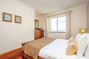 1 bedroom, iron/ironing board, travel crib, free WiFi