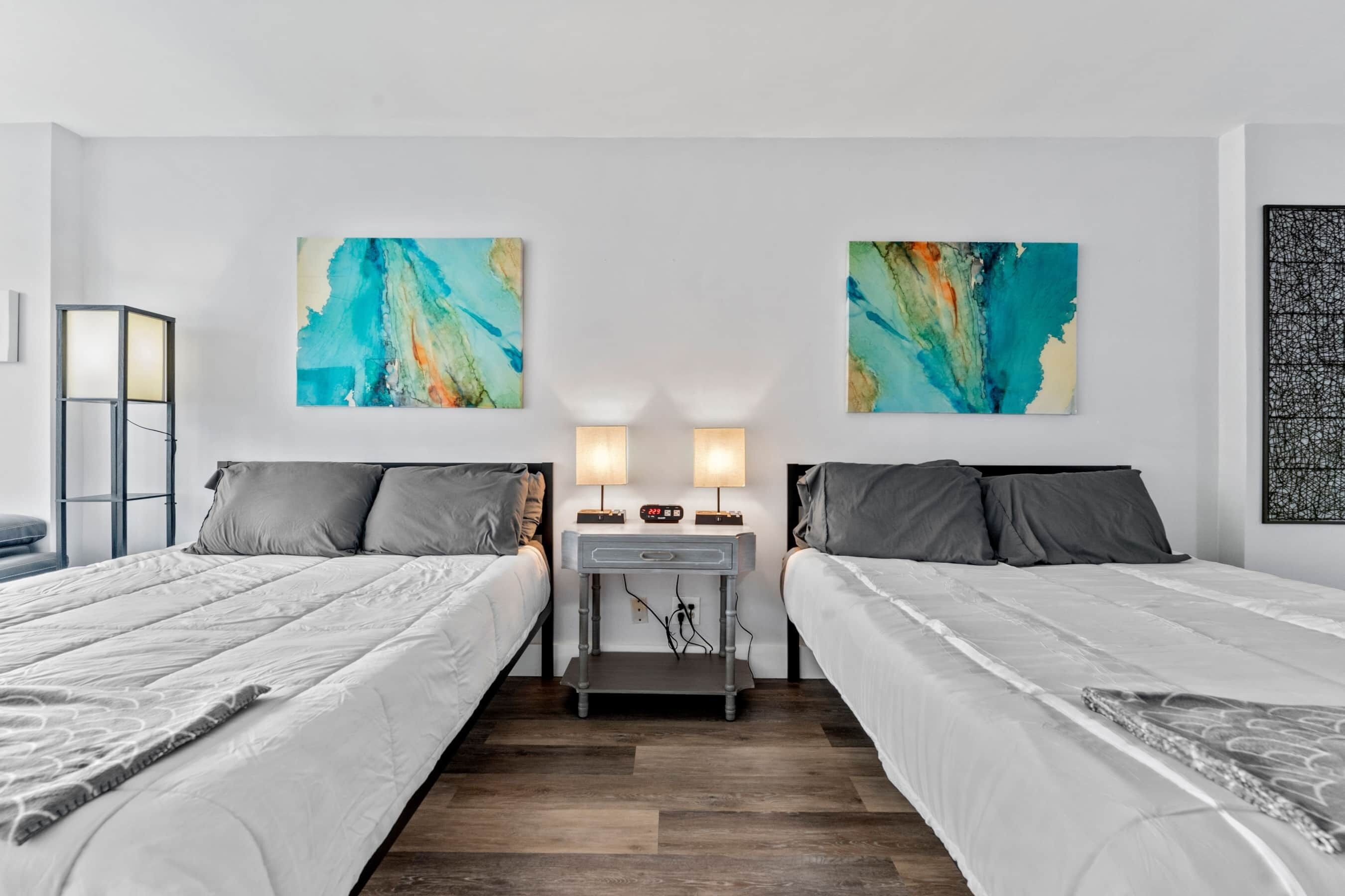 Beachfront Cozy Modern Condo W/Pool + Oceanview by Boardwalk