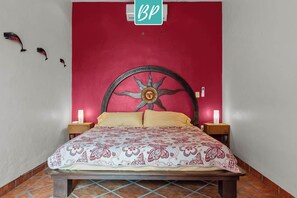 2 slaapkamers, een strijkplank/strijkijzer, wifi, beddengoed