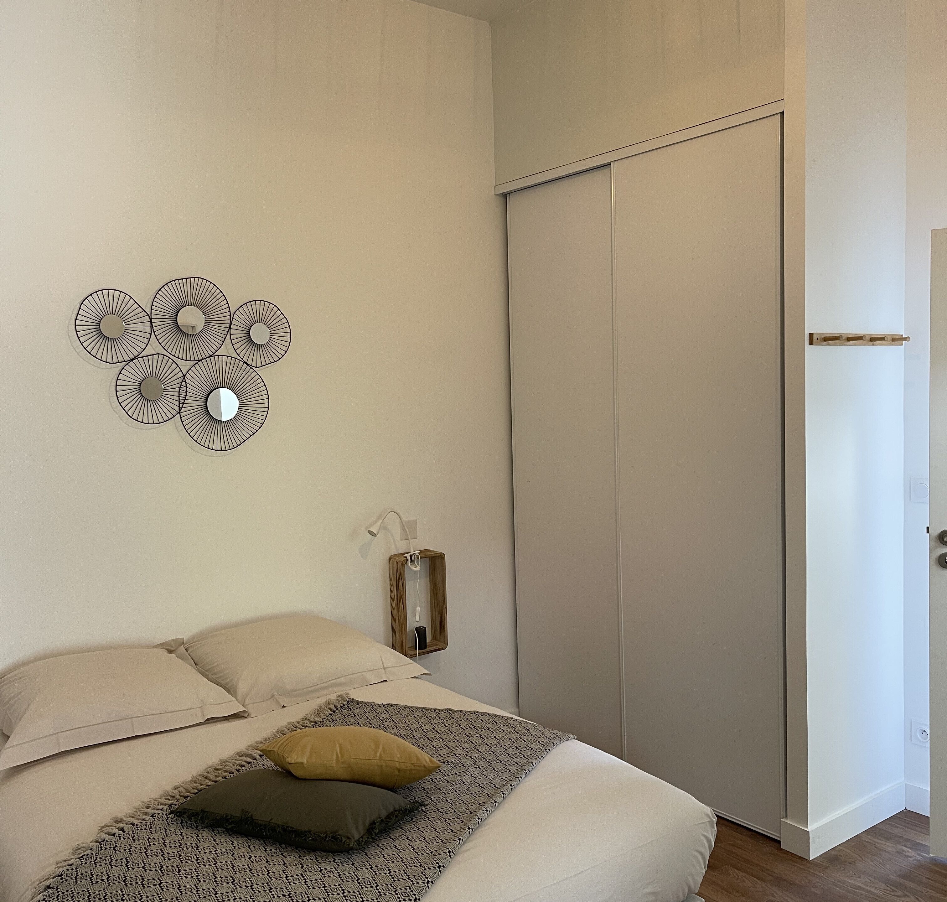 1 bedroom, iron/ironing board, WiFi, bed sheets