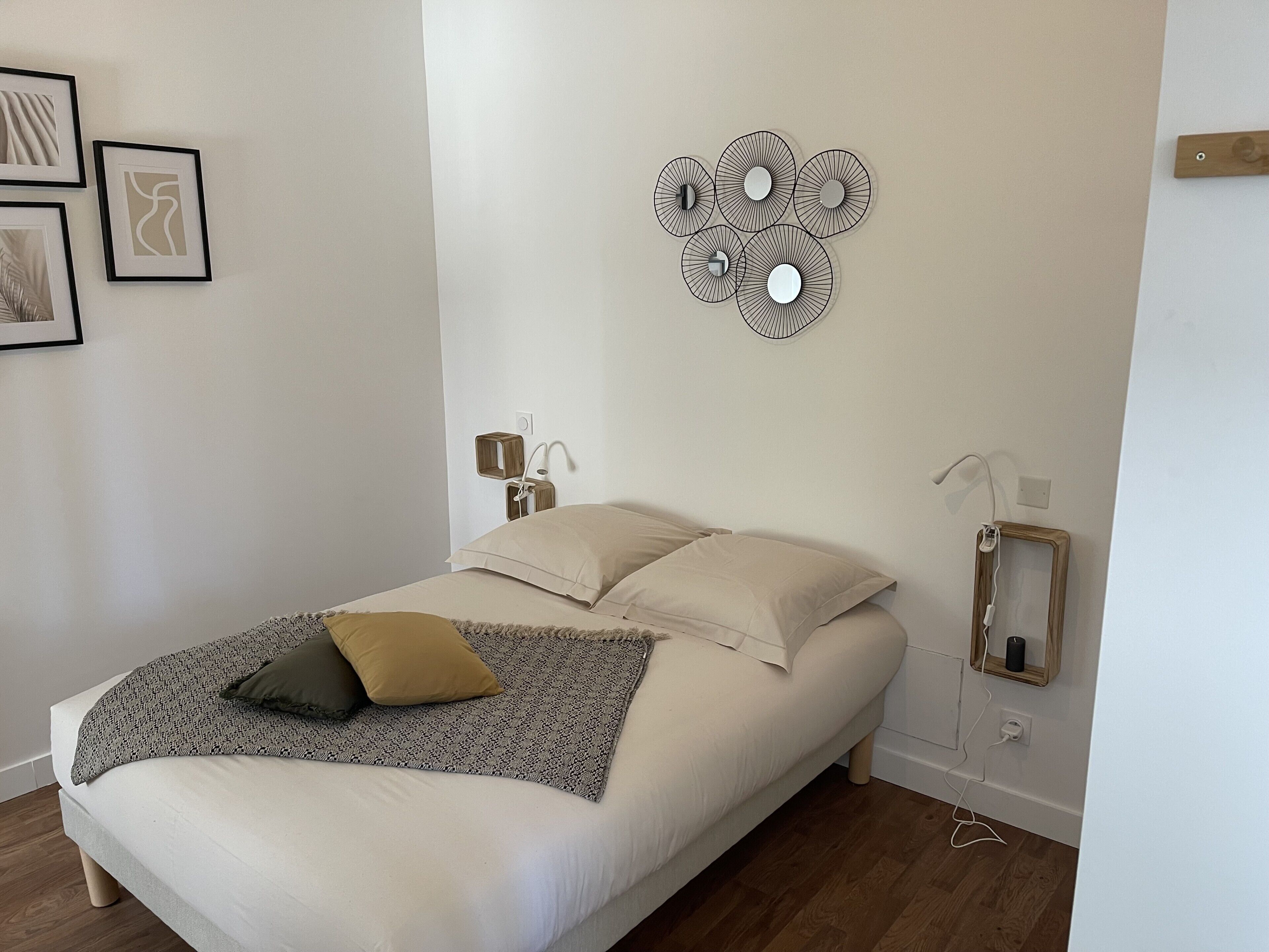 1 quarto, ferros/tábuas de passar roupa, Wi-Fi, roupa de cama