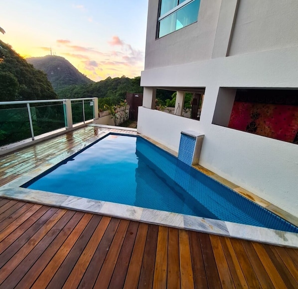 Piscina externa