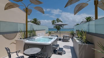 Suite ejecutiva, vista al mar (Outdoor Jetted Tub) | Terraza o patio