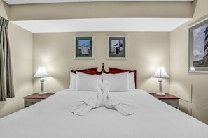 2 bedrooms, iron/ironing board, bed sheets