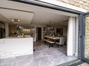 Property grounds - Seamer Manor House (Scarborough)