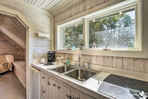 Interior - Unique Loft Cabin: Fire Pit & Fishing Access! (Bells)