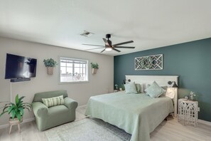 4 habitaciones, tabla de planchar con plancha, internet y ropa de cama 