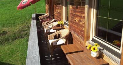 Steinwandhütte - Comfort hut in a dream location at 1200m