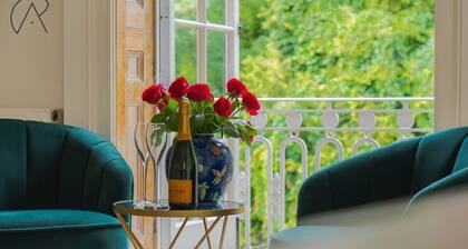 The Old Mill House, Windsor Riverside Hidden Gem!