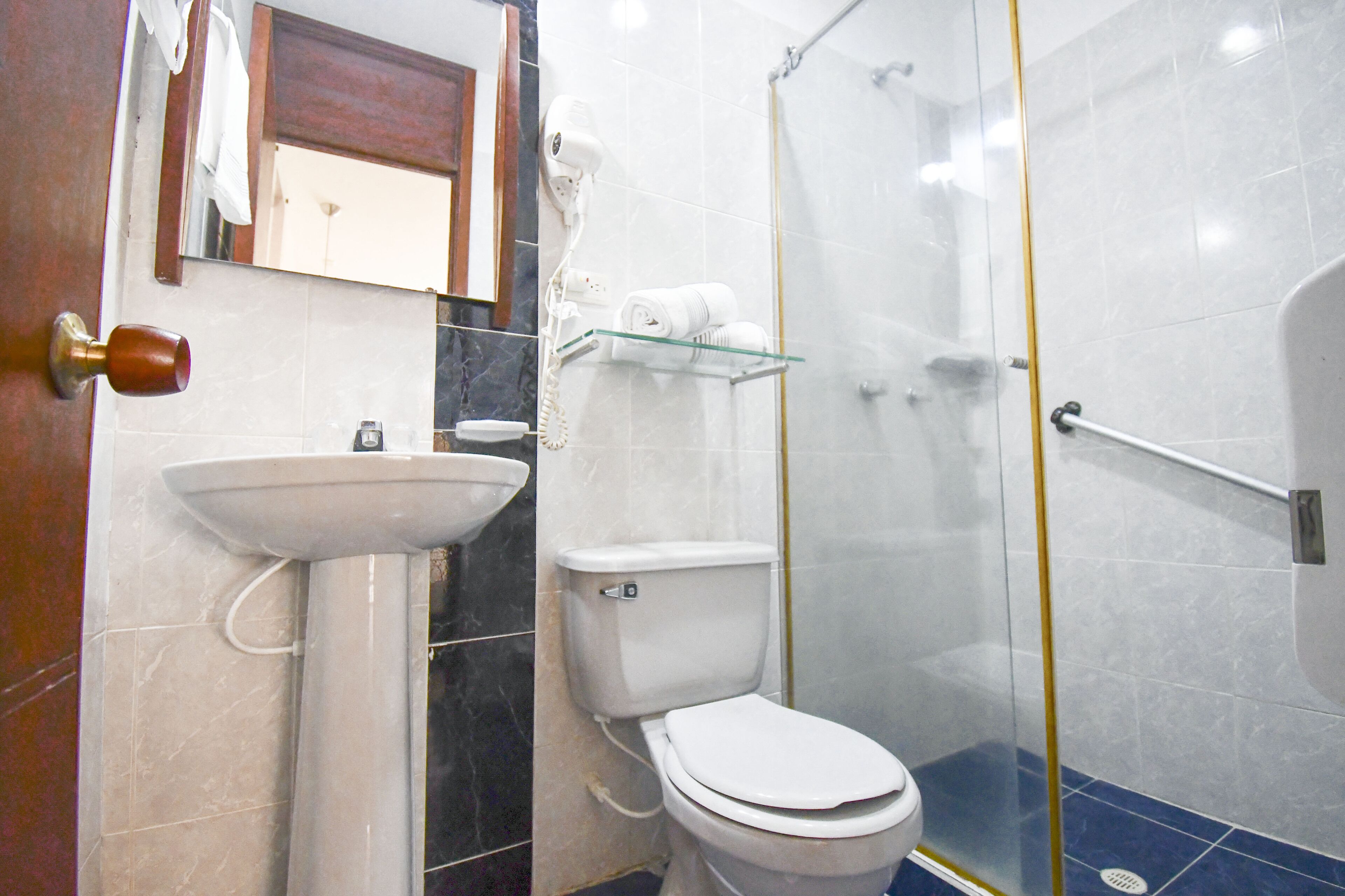 Foto - Hotel Mónaco Armenia