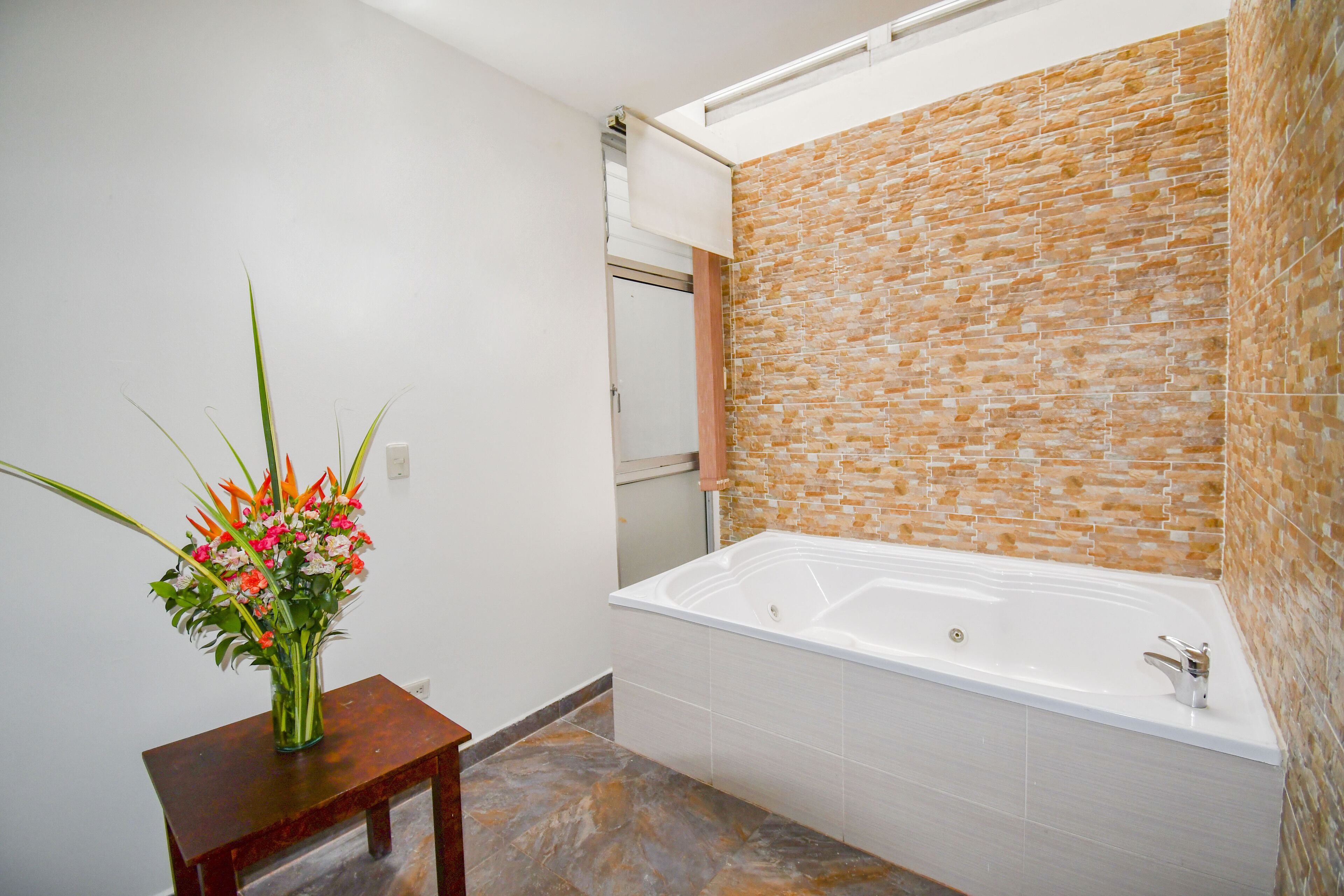 Foto - Hotel Mónaco Armenia