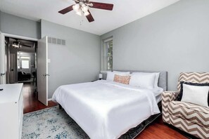 3 bedrooms, iron/ironing board, travel cot, free WiFi