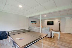 غرفة الألعاب