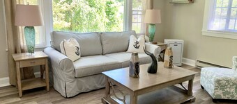 Awesome location downtown. Walk to the beach, marginal way