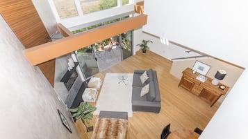 Smart TV, books, printers