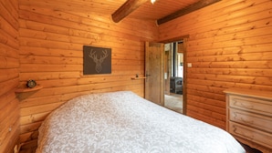 4 bedrooms - Agréable chalet cocooning en lisière de forêt (Champdray)