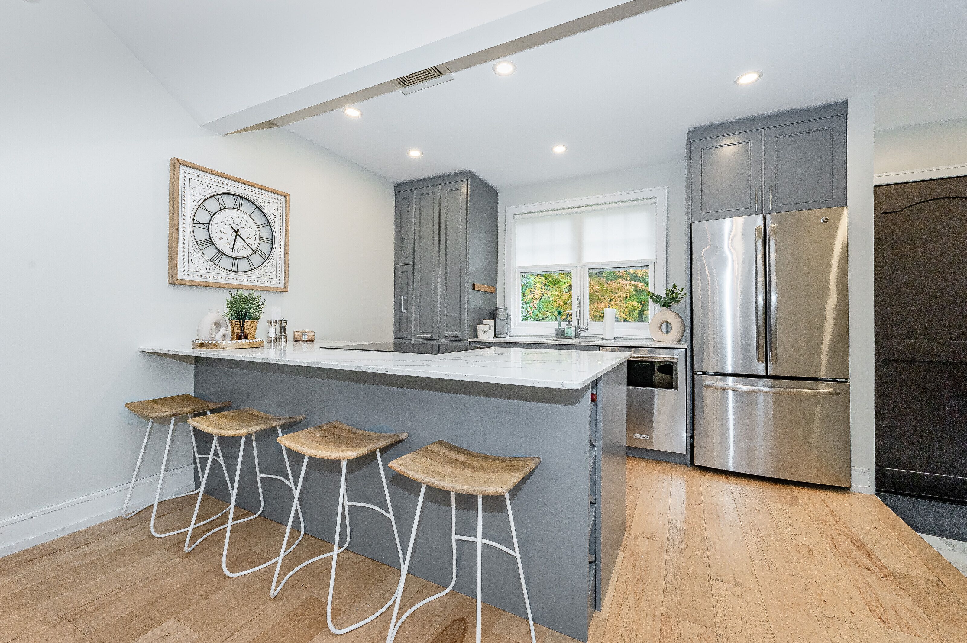 Køleskab, ovn, kogeplade, opvaskemaskine