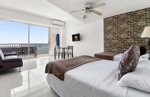 Individually decorated, free WiFi, bed sheets - Suites Torres Gemelas VIP (Acapulco)