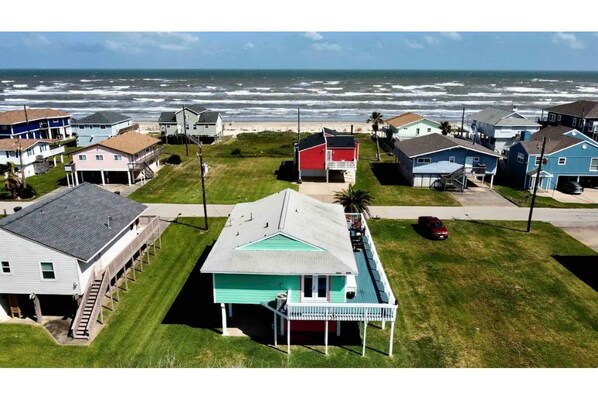 Exterior - Close to All Things Beachy! Ocean View! (Galveston)