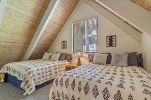 3 bedrooms, WiFi - Cozy Cedar Crest Cabin (Incline Village)