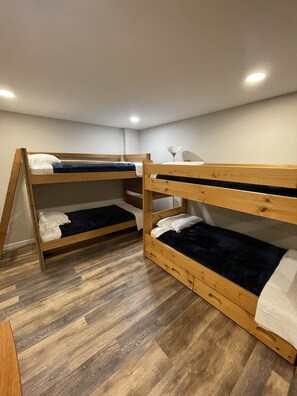 4 chambres, accĂšs au Wi-Fi (inclus)
