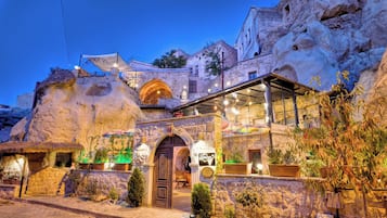 Façade de lâhĂ©bergement