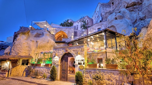 Shiraz Cave Cappadocia