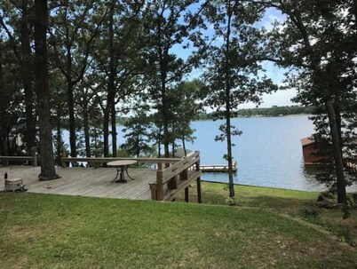 Lakehouse Getaway!