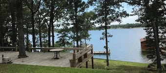 Lakehouse Getaway!