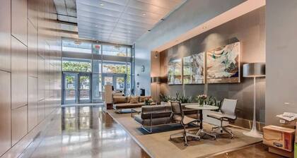 Luxury condo, 240 degree views of Portland and hills.