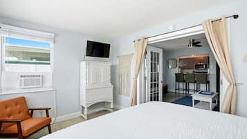 2 slaapkamers, een strijkplank/strijkijzer, reisbedje, gratis wifi
