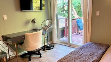 1 bedroom, iron/ironing board, free WiFi, bed sheets