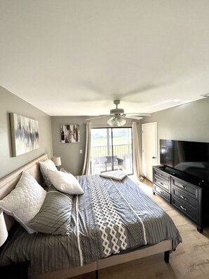 2 bedrooms, desk, iron/ironing board, free WiFi