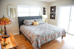 3 bedrooms, iron/ironing board, travel cot, free WiFi