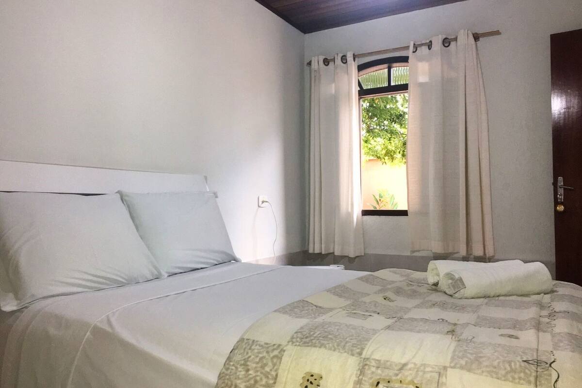Standard Room | Free WiFi