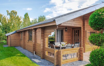 3 bedroom stunning home in Rheezerveen