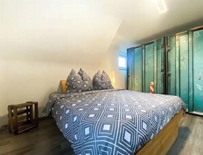 1 camera, una scrivania, ferro/asse da stiro, Wi-Fi gratuito