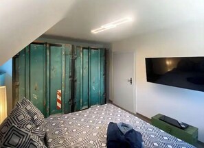 1 Schlafzimmer, Schreibtisch, Bügeleisen/Bügelbrett, kostenloses WLAN
