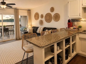 Dining - Water Front ⎮Private Deck ⎮ Direct Lake Views (Osage Beach)