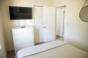 6 間睡房、熨斗/熨衫板、可攜式嬰兒床、免費 Wi-Fi