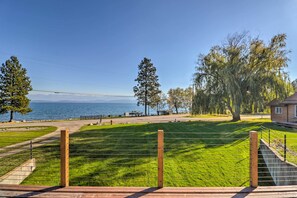 Property grounds - Lakeside Home w/ Beach ~ 14 Mi to Ski Area! (Lakeside)