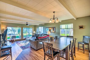 Interior - Lakeside Home w/ Beach ~ 14 Mi to Ski Area! (Lakeside)