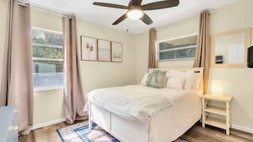 3 chambres, bureau, fer et planche Ă repasser, Wi-Fi gratuit