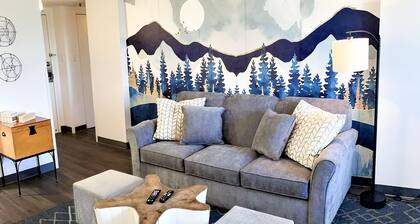 SC 5405: Snowfall Sanctuary | Fireplace Glow & Near the Lifts