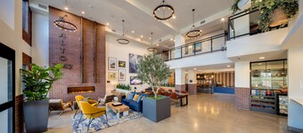 Ayres Hotel Rialto Fontana