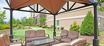 Studio | Free Breakfast. Indoor Pool & Gym.